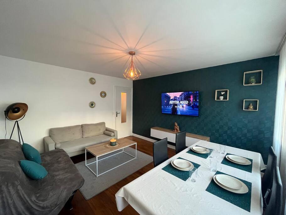 לוריין Joli Appartement Proche Centre מראה חיצוני תמונה