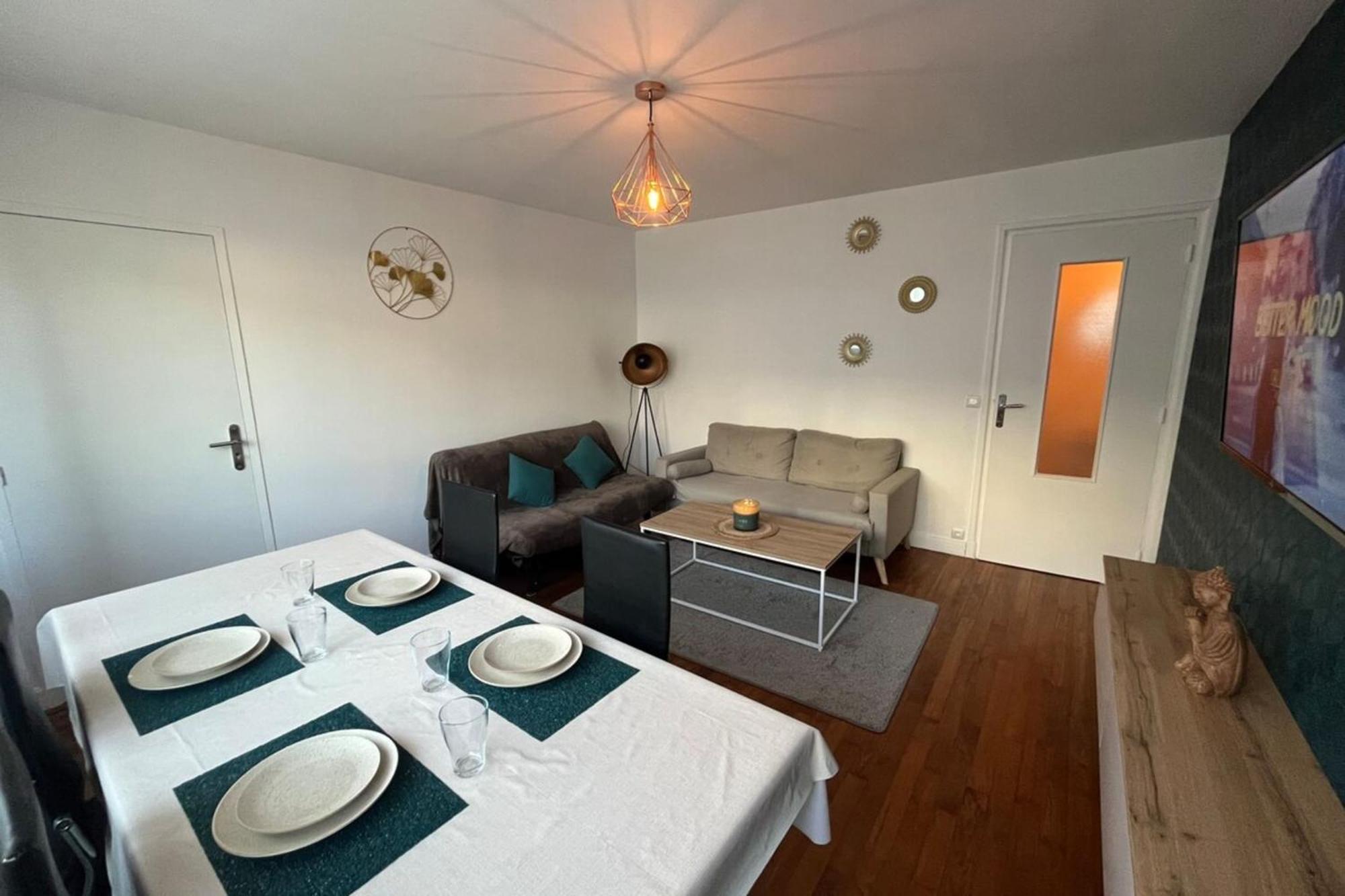 לוריין Joli Appartement Proche Centre מראה חיצוני תמונה
